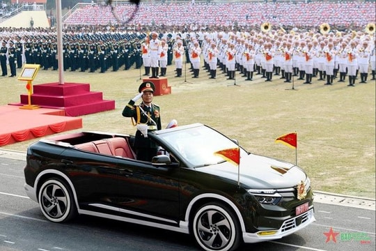 Diễu binh, diễu hành kỷ niệm trọng thể 70 năm Chiến thắng Điện Biên Phủ