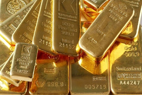 Giá vàng hôm nay 9/5: Lên đỉnh sau phiên đấu thầu thứ 5