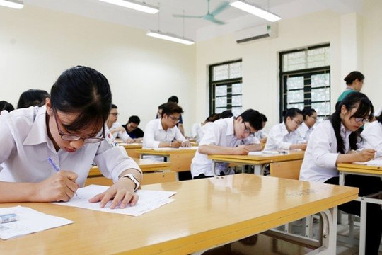Xử lý nghiêm nếu có việc vận động học sinh không thi vào lớp 10 công lập