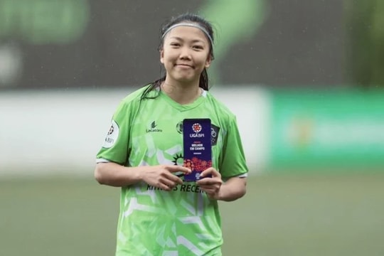 Huỳnh Như lần thứ hai được vinh danh tại giải VĐQG nữ Bồ Đào Nha