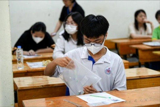 Hà Nội: Yêu cầu không gợi ý cha mẹ học sinh hỗ trợ, đóng góp phục vụ kỳ thi vào lớp 10