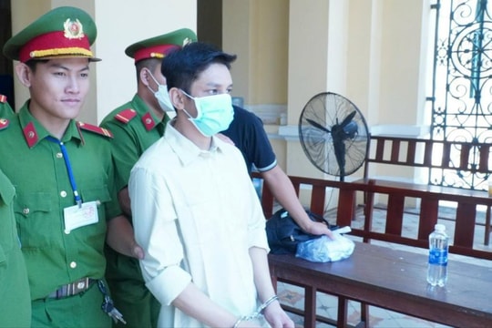 Tuyên truyền chống Nhà nước lãnh 8 năm tù