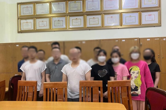 Dùng mạng xã hội để môi giới mại dâm