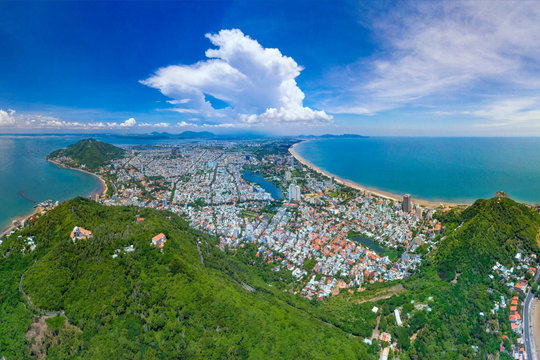 Bà Rịa - Vũng Tàu tiếp tục khẳng định vị thế là điểm đến hấp dẫn cho các nhà đầu tư