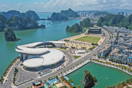 Quảng Ninh “án ngữ” hai vị trí “quán quân” PCI và PGI năm 2023