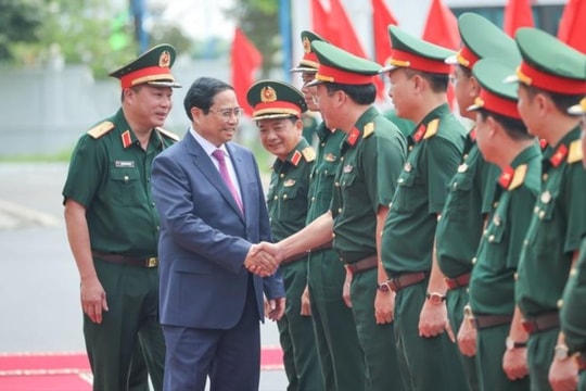 Thủ tướng: Binh đoàn 12 cần tiên phong trong phát triển hạ tầng chiến lược
