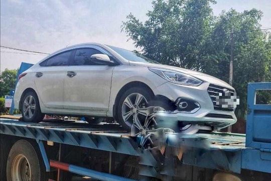 Phát hiện chủ xe gây tai nạn rồi bỏ trốn từ mảnh vỡ ở hiện trường