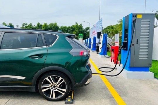 Hạ tầng sạc xe điện Việt Nam cần 12,3 tỷ USD để lắp đặt
