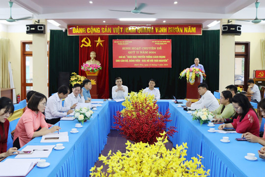 Sinh hoạt chuyên đề “Bác Hồ với Thái Nguyên”