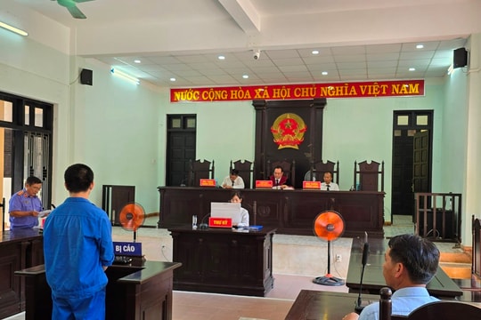 Thuê xe ô tô để chở khách rồi đem đi cầm cố