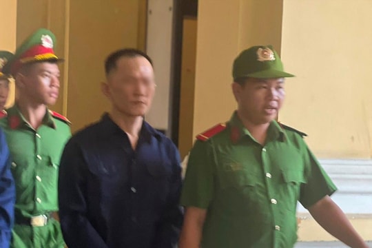 Chém hàng xóm trọng thương vì vật nuôi bị xe cán chết