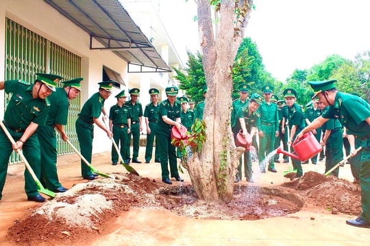 Bộ đội Biên phòng Đắk Lắk tổ chức nhiều hoạt động kỷ niệm Ngày sinh Chủ tịch Hồ Chí Minh
