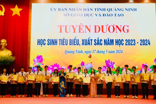 Quảng Ninh tuyên dương học sinh tiêu biểu, xuất sắc