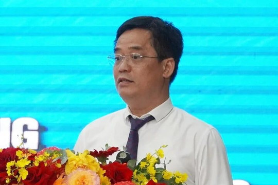 Miễn nhiệm Phó Chủ tịch tỉnh Kiên Giang