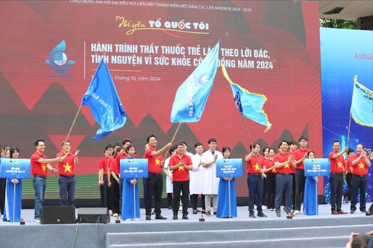 Lễ ra quân “Hành trình Thầy thuốc trẻ làm theo lời Bác, tình nguyện vì sức khỏe cộng đồng năm 2024”