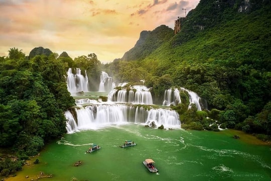 Thác Bản Giốc được xếp hạng là một trong 21 thác nước đẹp nhất thế giới