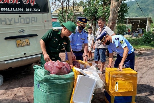 Phát hiện 350kg nội tạng không rõ nguồn gốc