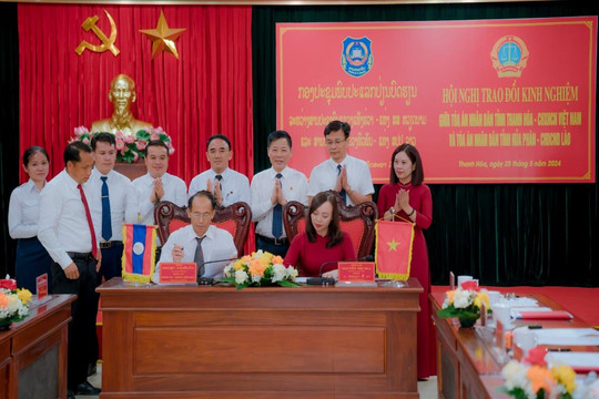 Tăng cường hợp tác giữa TAND tỉnh Thanh Hóa và TAND tỉnh Hủa Phăn