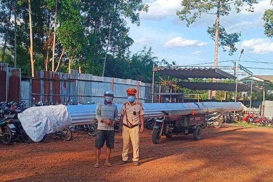 Đồng Nai: Tăng cường xử lý các loại xe tự chế, xe ba gác chở hàng cồng kềnh