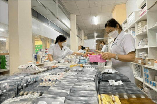 Ban hành liên tiếp 4 thông tư gỡ vướng trong đấu thầu, mua sắm thuốc