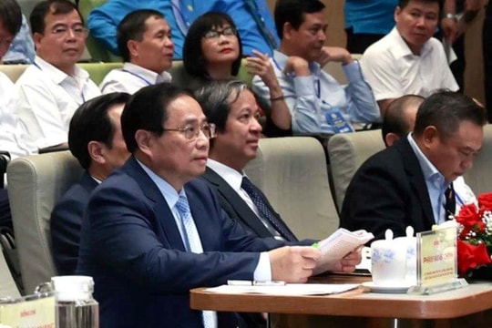 Thủ tướng dự Diễn đàn nâng cao năng suất lao động quốc gia năm 2024