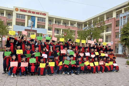 Hơn 2,3 triệu học sinh Hà Nội hoàn thành năm học 2023-2024