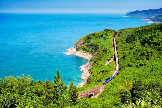 Đường sắt Việt Nam: Công bố đường dây nóng tiếp nhận thông tin sự cố, tai nạn