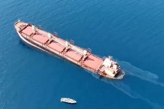 Houthi tuyên bố tấn công 5 tàu ở Ấn Độ Dương và Biển Đỏ