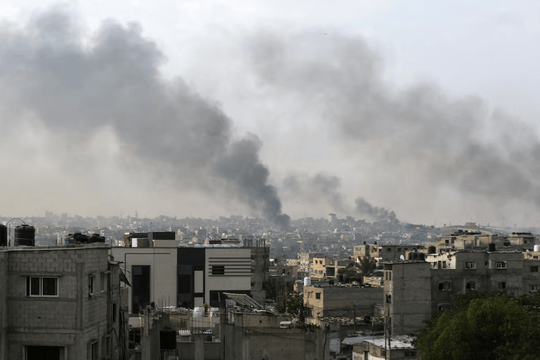 Xe tăng Israel tiến vào trung tâm Rafah