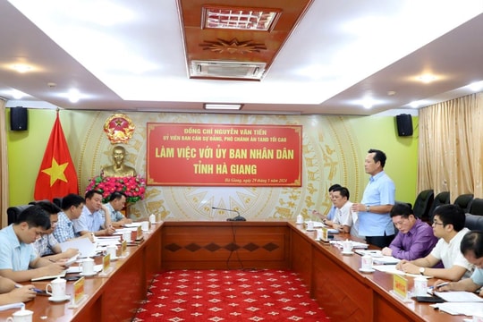 Đoàn công tác TANDTC làm việc với UBND tỉnh Hà Giang
