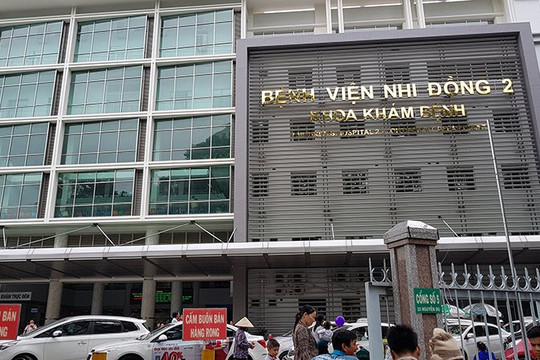Bé gái tử vong sau khi được bác sĩ "dỏm" điều trị