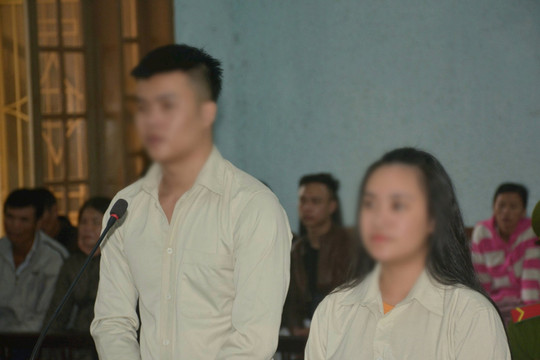 Mua bán chất ma túy trong quán karaoke