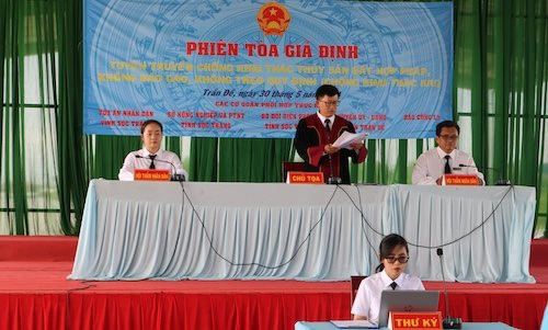 Tuyên truyền chống khai thác IUU, giúp ngư dân yên tâm bám biển
