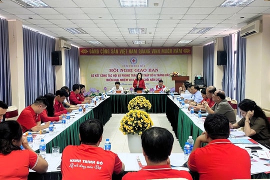 Hội Chữ thập đỏ 5 thành phố hỗ trợ cho hơn 864 nghìn lượt người