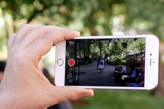 Bị phạt 7,5 triệu đồng vì đăng hình ảnh đánh ghen lên mạng xã hội