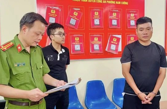 Cưỡng đoạt qua 'tiền bãi, tiền cổng' tại cửa khẩu Kim Thành