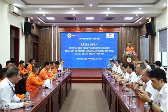 28 đội xung kích EVNNPC sẵn sàng dồn sức tại công trường Đường dây 500kV mạch 3