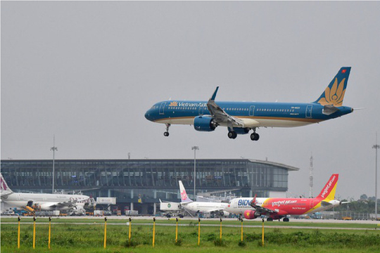 Yêu cầu hãng hàng không cung cấp thông tin về giá vé máy bay