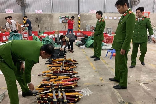 Luật hóa "dao có tính sát thương cao" để giảm nguồn tội phạm