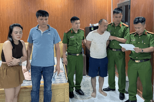 Dùng flycam ship ma túy tới con nghiện