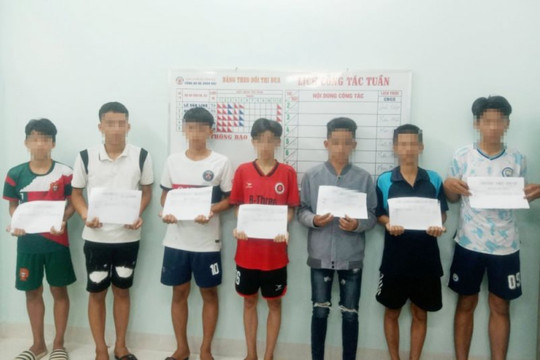 Xử lý thiếu niên ném đá vào ô tô trên cao tốc