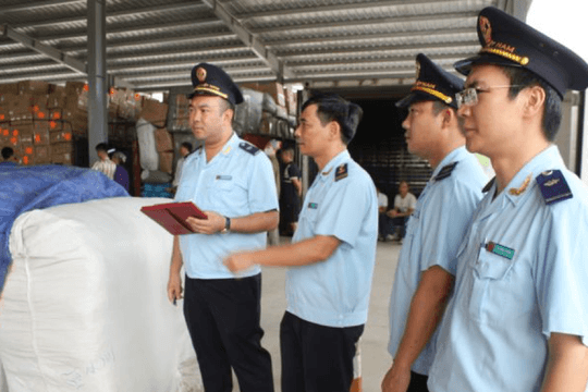 Tháng 5 Bộ Tài chính kiến nghị xử lý trên 18.200 tỉ đồng