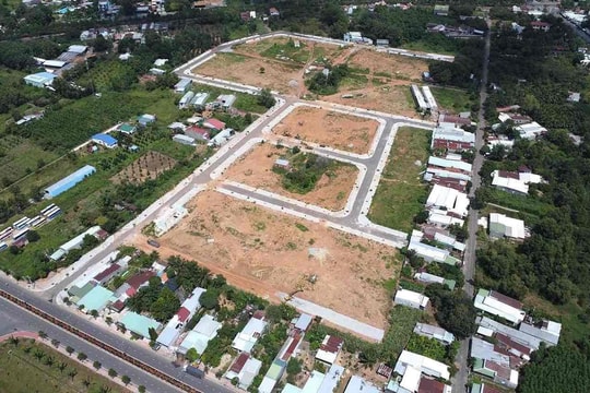 Đồng Nai: Hàng trăm hộ dân vẫn chờ để xây nhà tái định cư sau 4 năm