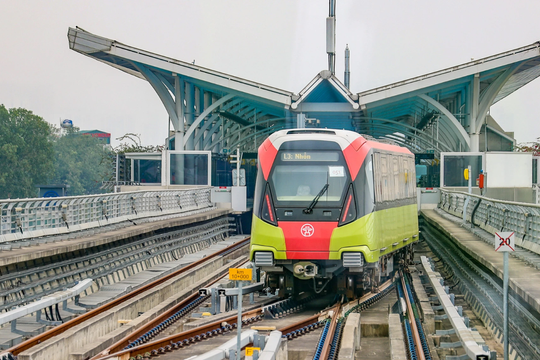 Tàu metro Nhổn - ga Hà Nội sẵn sàng vận hành