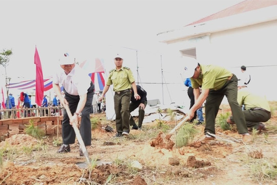 Phát động lễ trồng cây nhân ngày môi trường thế giới