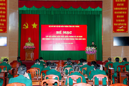 BĐBP Sóc Trăng: Bế mạc lớp bồi dưỡng kiến thức quốc phòng và an ninh đối tượng 3