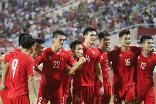ĐT Việt Nam giành chiến thắng "nghẹt thở" trên SVĐ Mỹ Đình