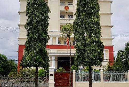 Cục Thuế Cần Thơ đề nghị tạm hoãn xuất cảnh 3 cá nhân là đại diện pháp luật doanh nghiệp