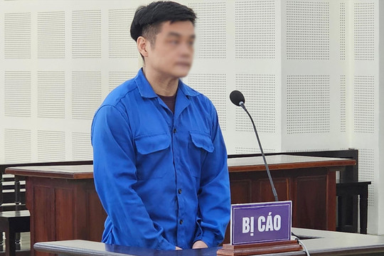 Mâu thuẫn, người nước ngoài đánh trọng thương đồng hương