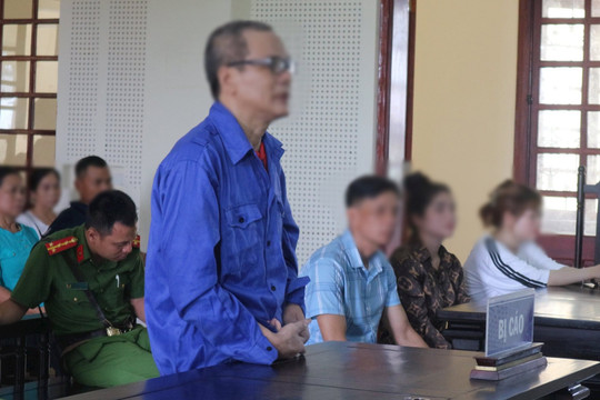 Đâm em họ tử vong vì mâu thuẫn